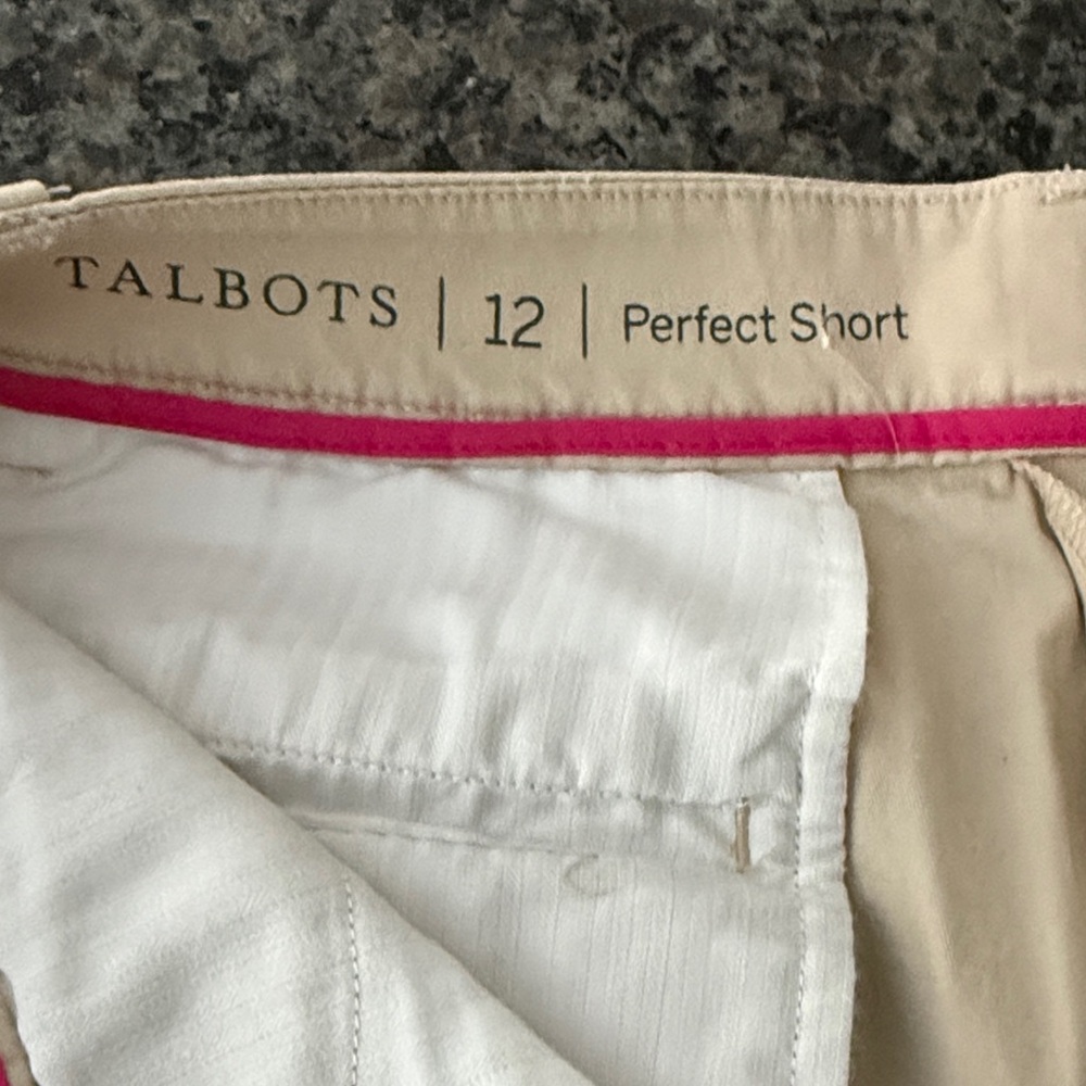 Talbots Women's Perfect Shorts - Tan